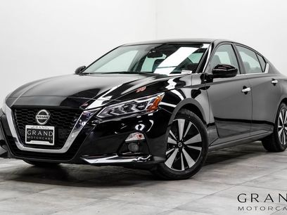 Used 2021 Nissan Altima 2.5 SL