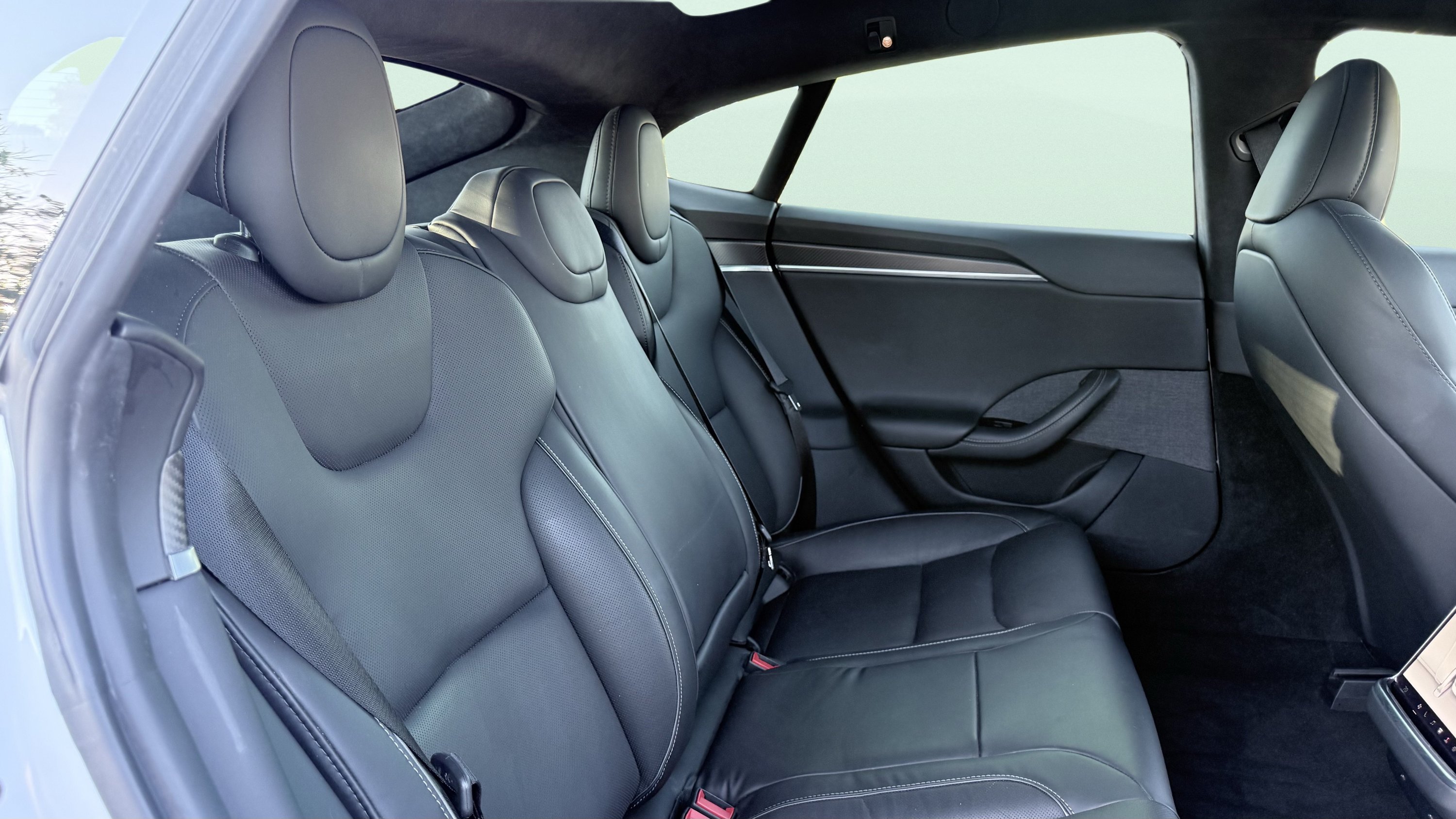 Used 2023 Tesla Model S Plaid AWD/4WD image 34