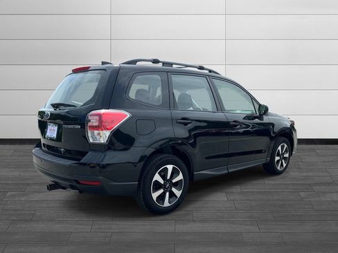 Used 2018 Subaru Forester 2.5i w/ Alloy Wheel Package AWD/4WD image 3