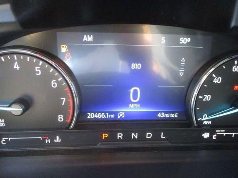 Used 2024 Ford Explorer XLT w/ Equipment Group 202A image 16