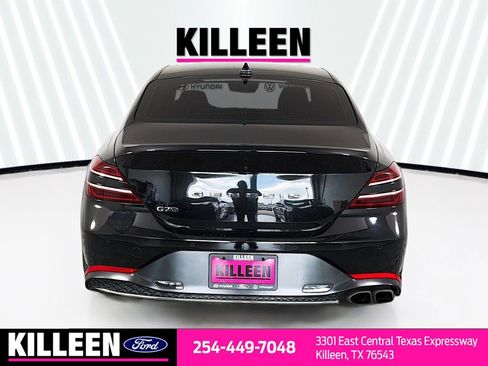 Used 2022 Genesis G70 2.0T w/ Prestige Package RWD image 7