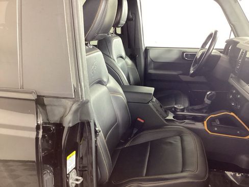 Used 2022 Ford Bronco Badlands w/ Sasquatch Package image 8