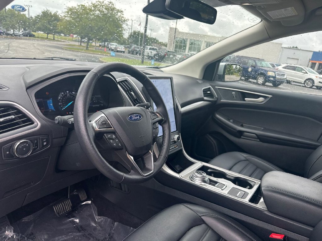 Used 2024 Ford Edge SEL w/ Convenience Package AWD/4WD image 8