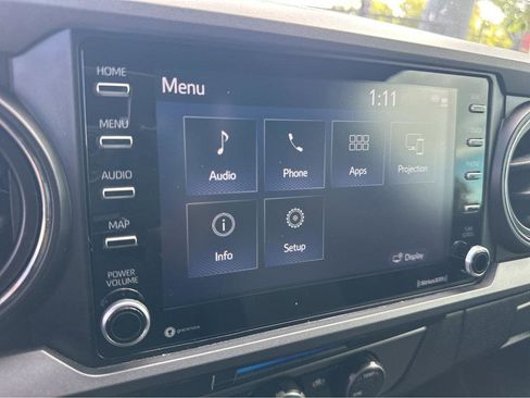 Used 2021 Toyota Tacoma TRD Sport image 5