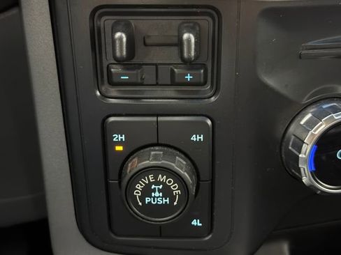 Used 2022 Ford F150 XLT w/ Equipment Group 302A High AWD/4WD image 19