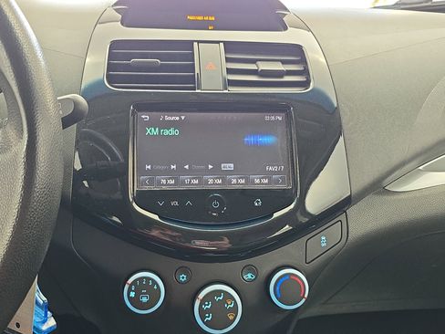 Used 2014 Chevrolet Spark LT image 19