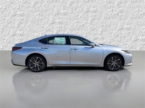 New 2025 Lexus ES 350 w/ Premium Package image 2