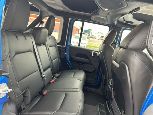New 2024 Jeep Wrangler Unlimited Rubicon 392 image 31