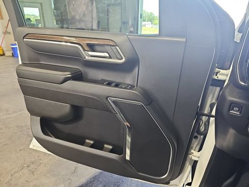 Used 2024 Chevrolet Silverado 1500 LT AWD/4WD image 27