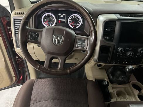 Used 2018 RAM 5500 SLT w/ Quick Order Package 2EG SLT AWD/4WD image 18