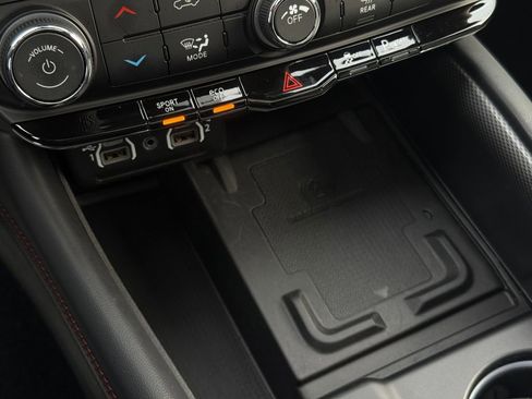 Used 2024 Dodge Durango R/T image 28