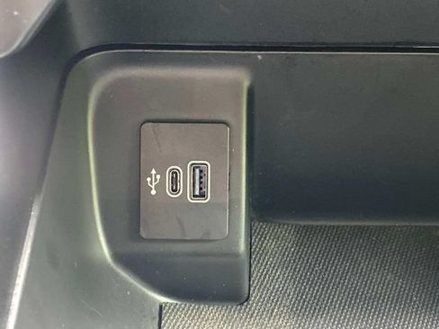 Used 2025 Ford F150 XLT w/ Equipment Group 302A MID AWD/4WD image 26