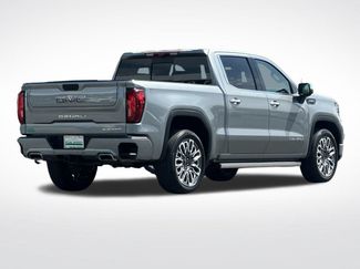 Used 2025 GMC Sierra 1500 Denali Ultimate AWD/4WD video 3