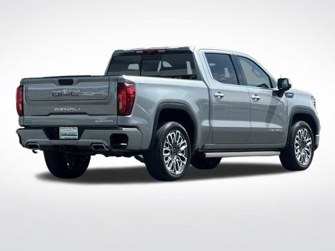 Used 2025 GMC Sierra 1500 Denali Ultimate AWD/4WD image 3