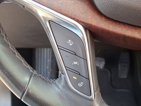 Certified 2023 Cadillac XT5 Premium Luxury image 30