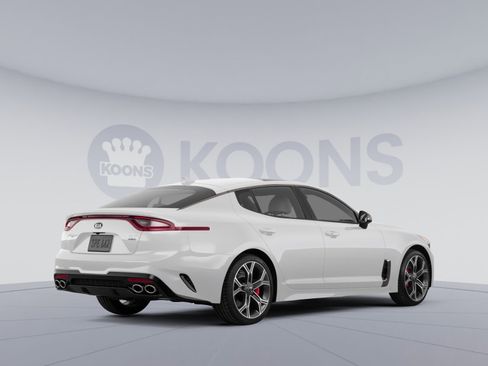Used 2019 Kia Stinger GT RWD image 4