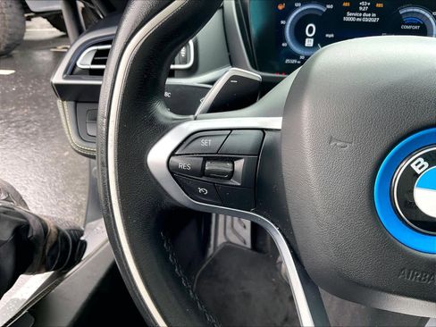 Used 2017 BMW i8 AWD/4WD image 18