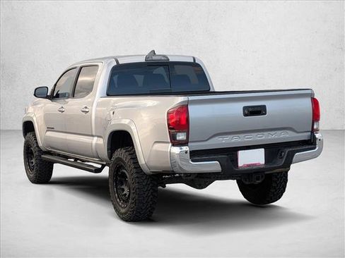 Used 2019 Toyota Tacoma TRD Off-Road image 7