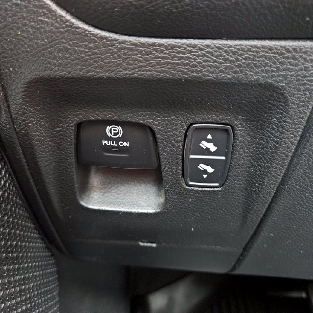 Used 2022 RAM 1500 Laramie AWD/4WD image 31