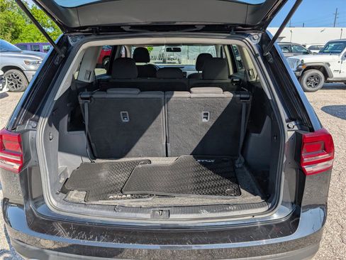 Used 2018 Volkswagen Atlas S FWD image 12