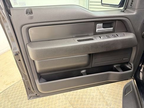 Used 2014 Ford F150 Raptor w/ Equipment Group 801A Luxury AWD/4WD image 13