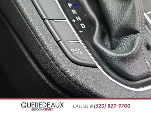 Used 2018 Hyundai Elantra GT FWD image 20