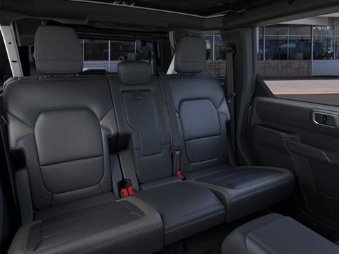 New 2025 Ford Bronco Outer Banks image 11