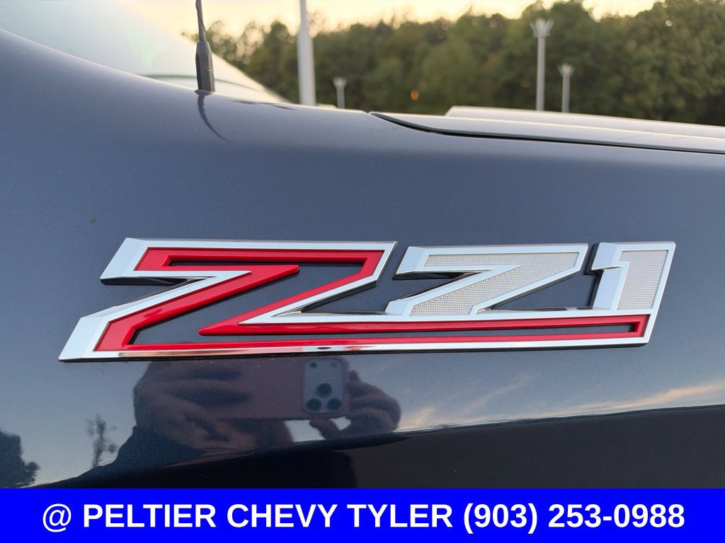 Used 2023 Chevrolet Silverado 1500 RST AWD/4WD image 12