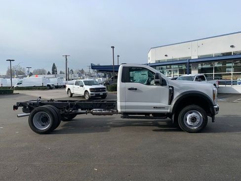 New 2024 Ford F550 XL image 7