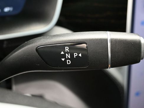 Used 2017 Tesla Model S 75 image 18