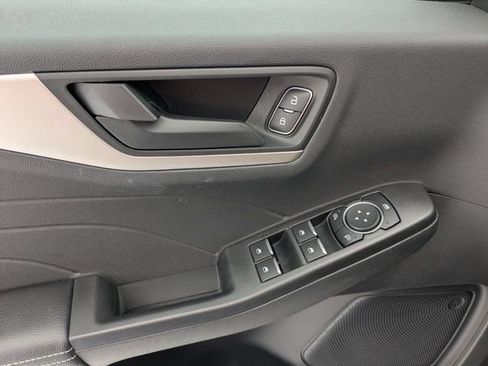 Used 2022 Ford Escape SE w/ Convenience Package image 20