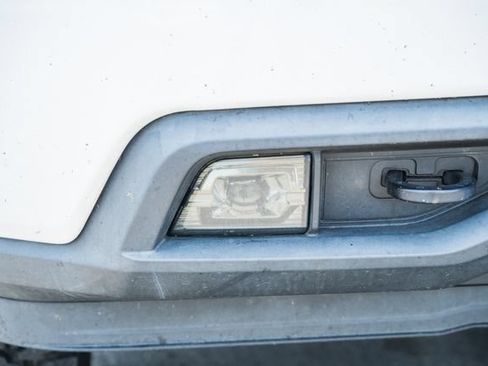 Used 2021 Chevrolet Silverado 1500 Custom w/ Custom Max Trailering Package AWD/4WD image 18