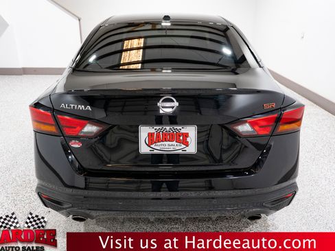 Used 2025 Nissan Altima 2.5 SR image 4