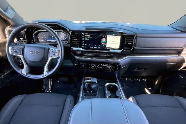 Used 2023 Chevrolet Silverado 1500 LT Trail Boss w/ Convenience Package II AWD/4WD image 7