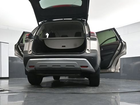 Used 2023 Nissan Rogue Platinum w/ Platinum Premium Package AWD/4WD image 39