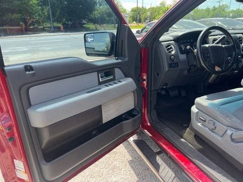 Used 2013 Ford F150 XLT w/ XLT Chrome Pkg RWD image 12