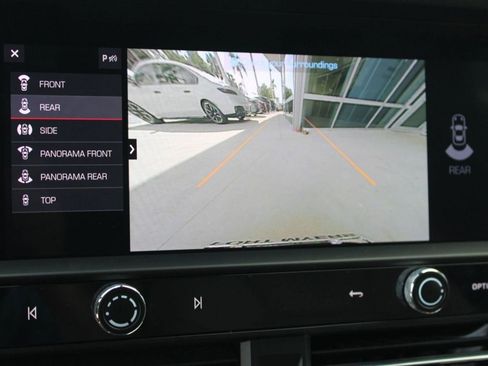 Used 2022 Porsche Macan S image 26