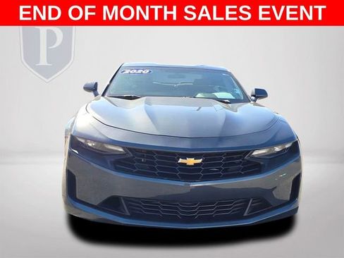 Used 2020 Chevrolet Camaro LT image 12