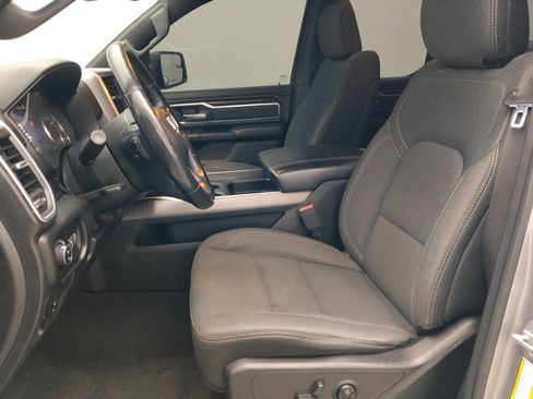 Used 2019 RAM 1500 Big Horn RWD image 17