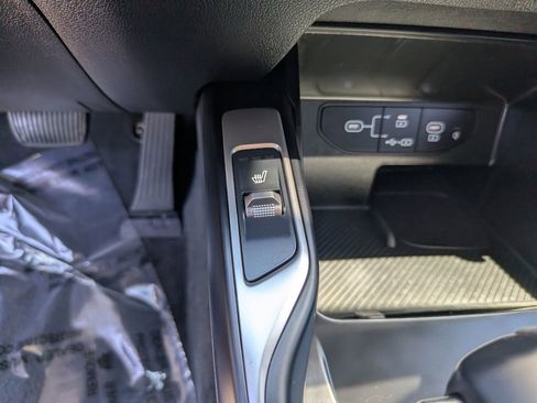 Certified 2025 Kia Sorento EX AWD/4WD image 27