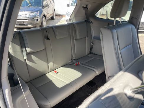 Used 2017 Toyota Highlander Limited AWD/4WD image 28