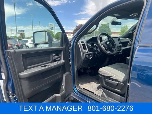 Used 2024 RAM 3500 Tradesman w/ Chrome Appearance Group AWD/4WD image 14