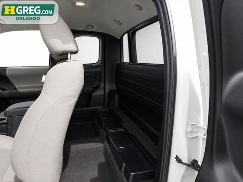 Used 2020 Toyota Tacoma SR RWD image 16