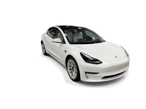 Certified 2023 Tesla Model 3 Standard Range RWD image 8