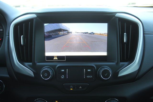 Used 2024 GMC Terrain SLT w/ Infotainment Package II FWD image 30