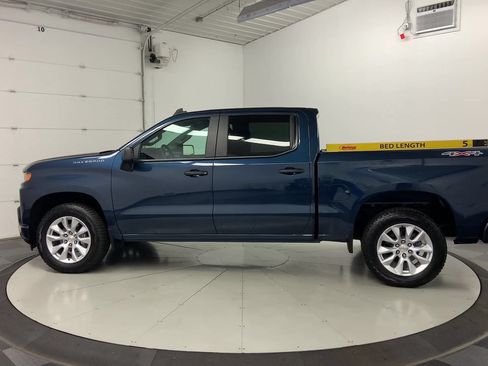 Used 2021 Chevrolet Silverado 1500 Custom AWD/4WD image 5