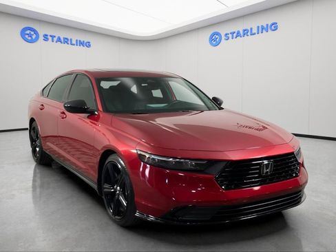 Used 2024 Honda Accord Sport image 14