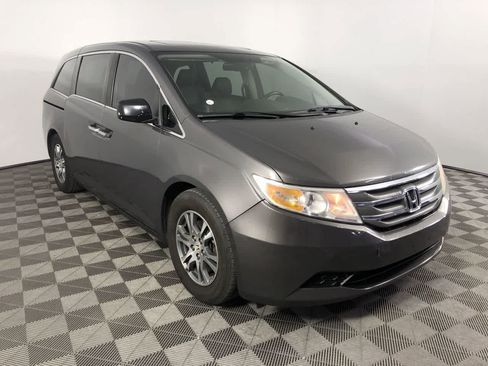Used 2013 Honda Odyssey EX-L image 2