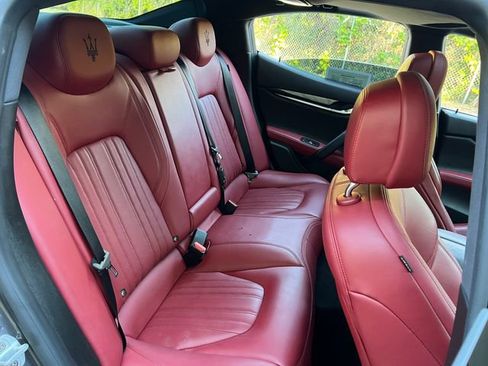 Used 2019 Maserati Ghibli image 33