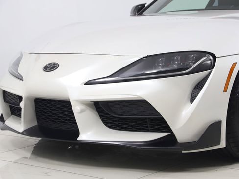 Used 2020 Toyota Supra RWD image 60